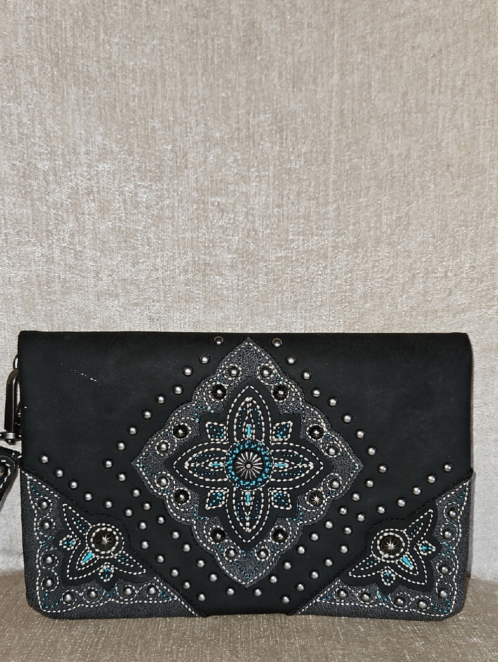American Bling Black Embellished Women's Clutch/Wristlet Bag